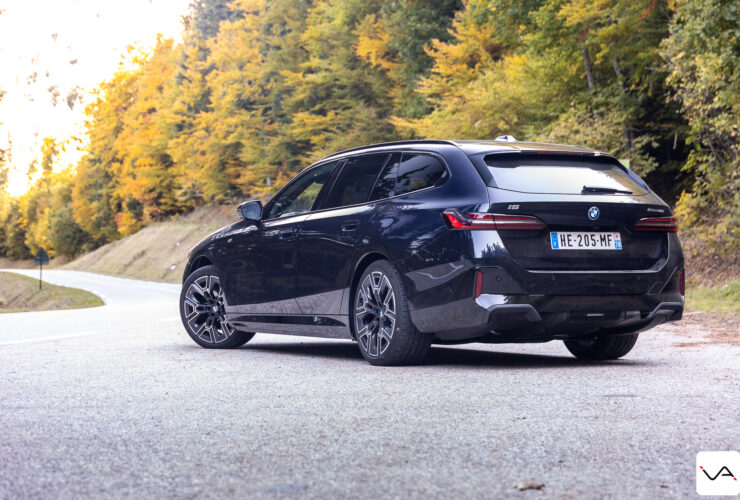 BMW i5 Touring eDrive40