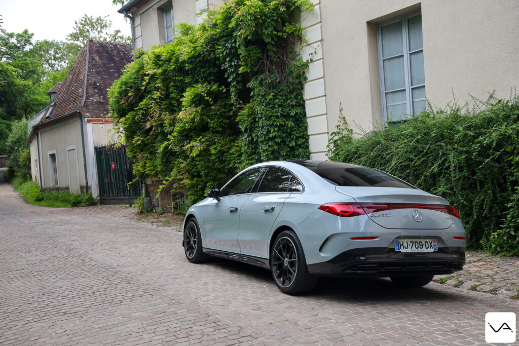 Mercedes Benz CLA 350